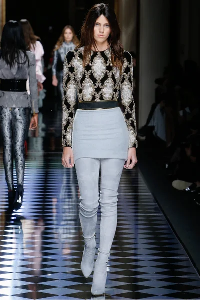 Look 34